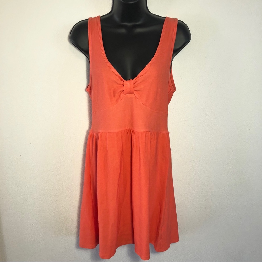 Everly Sz Small coral sleeveless v-neck mini dress